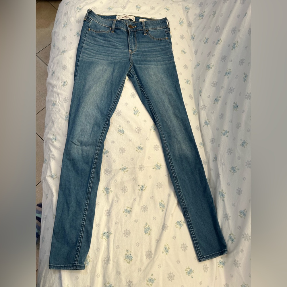 Medium Wash Skinny Jeans